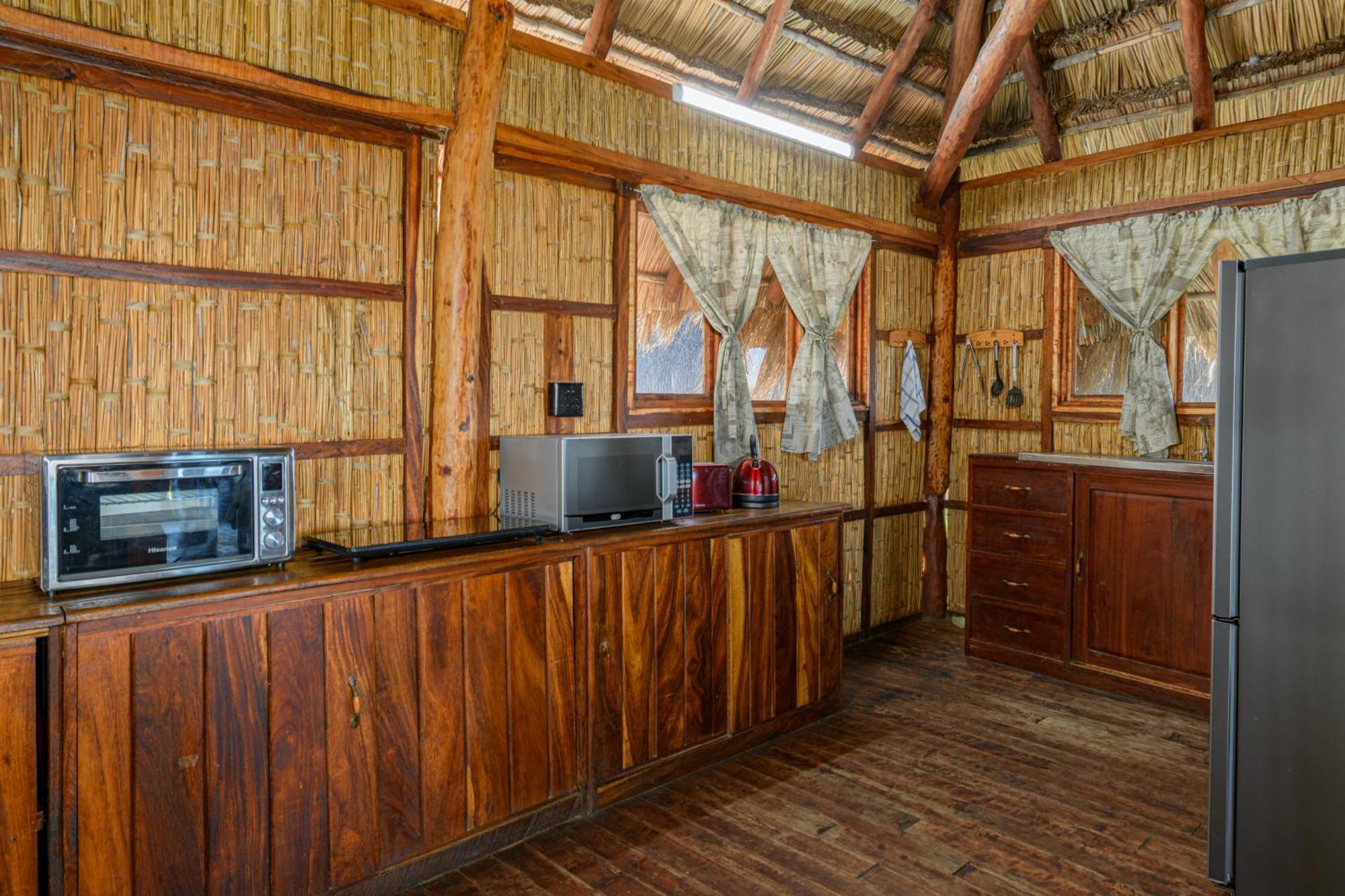 Ocean Pearl Beach Lodge Vilanculos Exterior photo