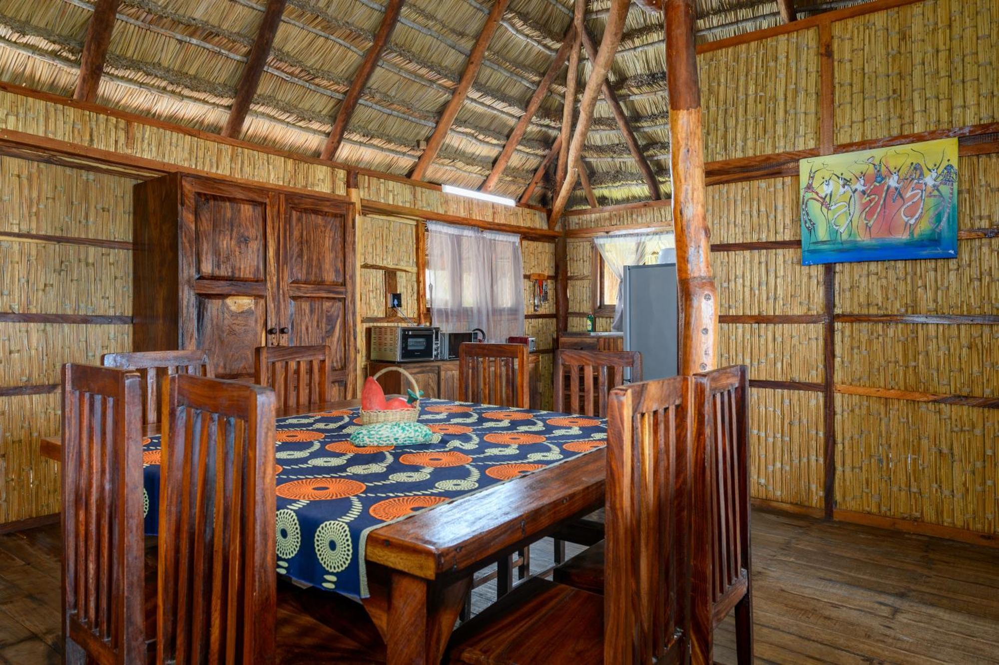 Ocean Pearl Beach Lodge Vilanculos Exterior photo