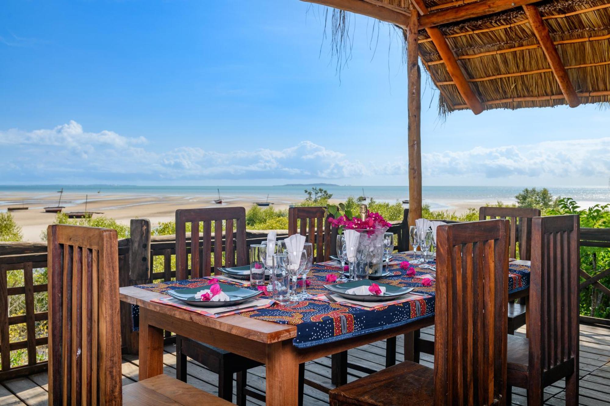 Ocean Pearl Beach Lodge Vilanculos Exterior photo