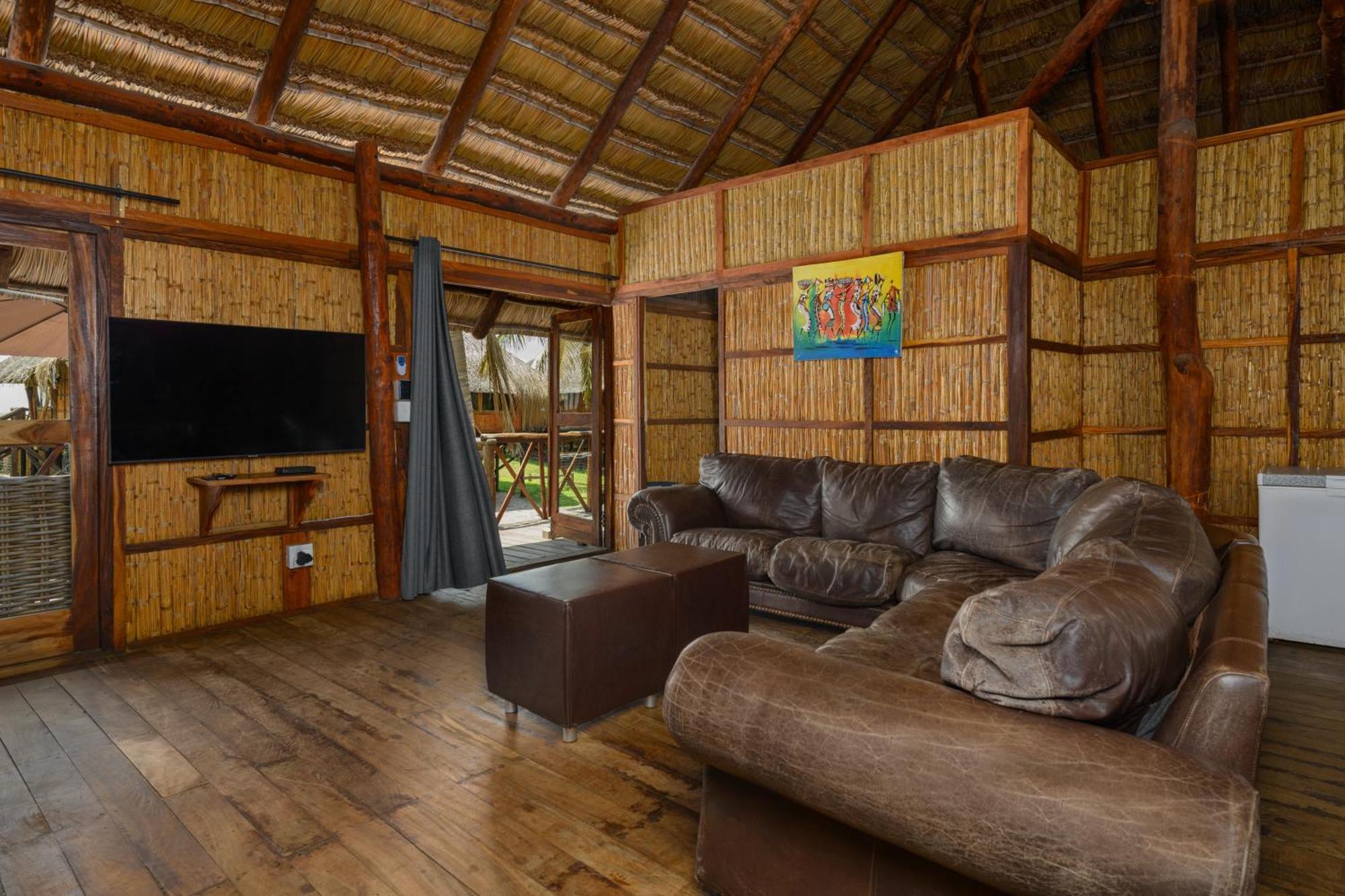 Ocean Pearl Beach Lodge Vilanculos Exterior photo