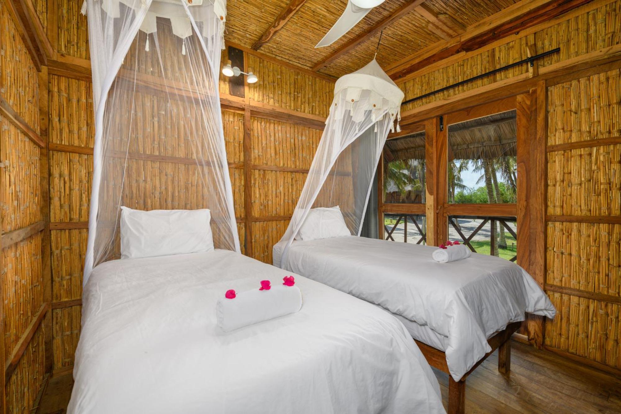 Ocean Pearl Beach Lodge Vilanculos Exterior photo